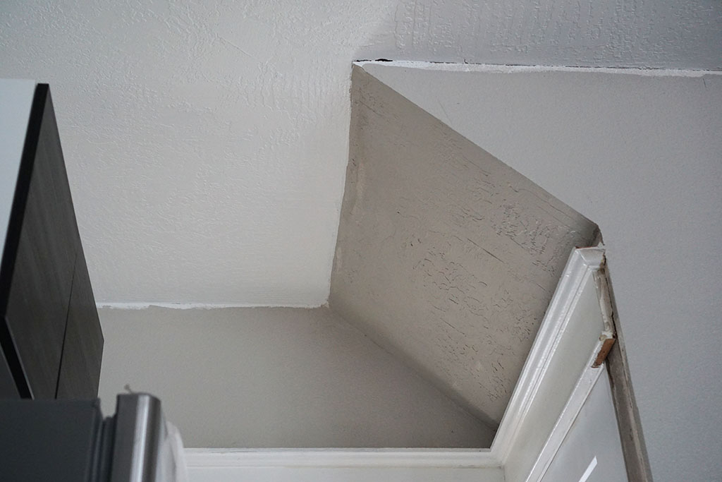 angled wall without crown
