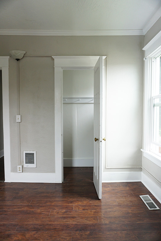 Back bedroom closet